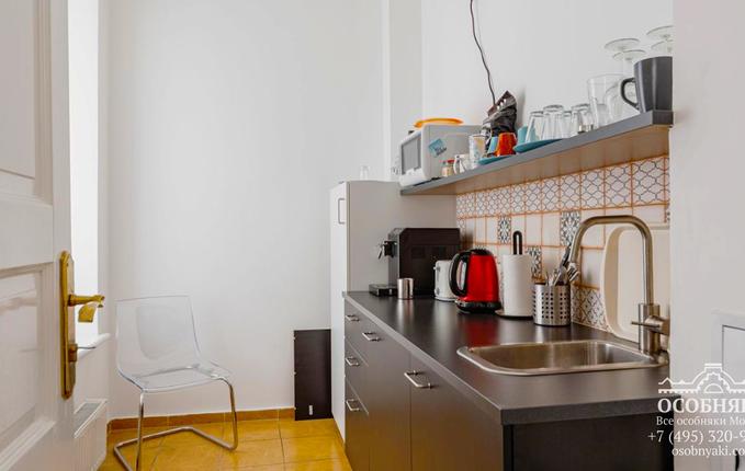 на Земляном Валу, 35, площадь 960 м