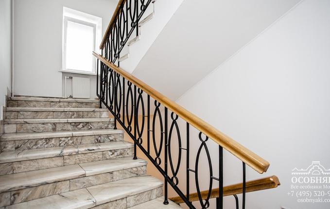 на Малой Бронной, 26, площадь 664 м