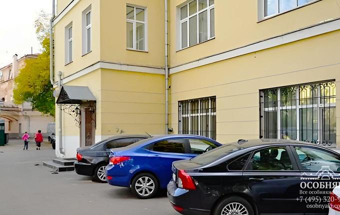 на Покровке, 27, площадь 735 м