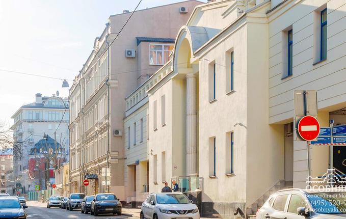 на Машкова, 9, площадь 1276 м