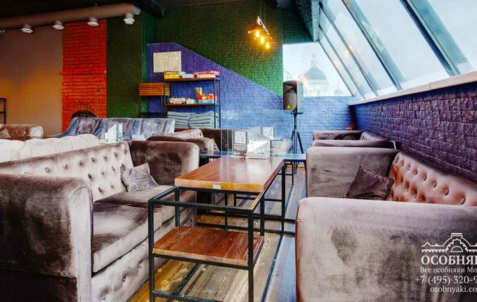 на Добровольческой, 12, площадь 908 м