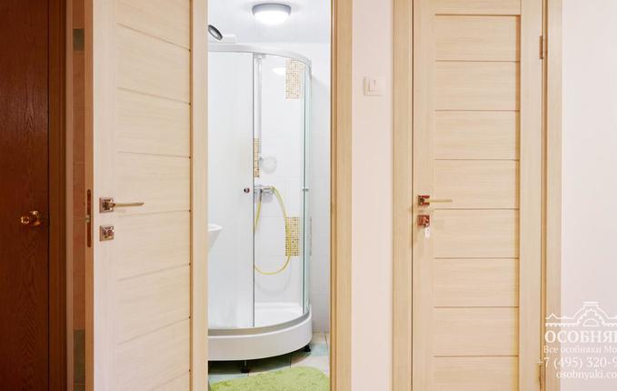 на Добровольческой, 12, площадь 908 м