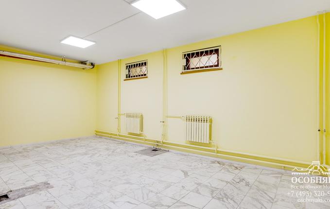 на улице Казакова, 3, площадь 496 м