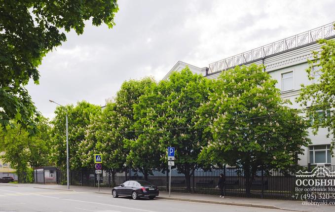 на Дербеневской, 6, площадь 1423 м