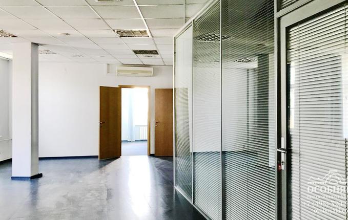 в Нижнем Кисловском, 7, площадь 878 м