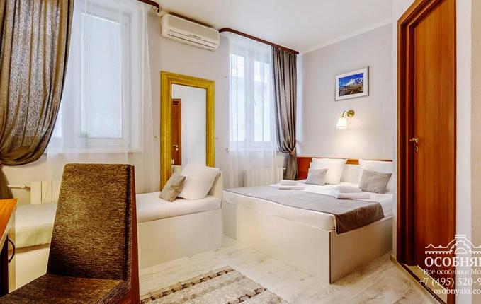 на улице Гашека, 12, площадь 1252 м