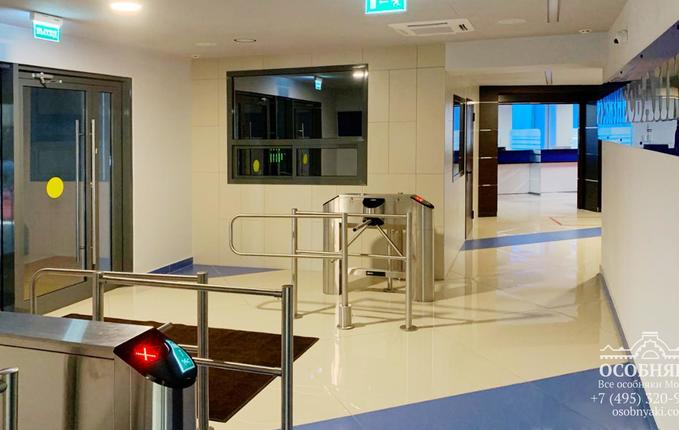 на Мытной улице, 44, площадь 3753 м