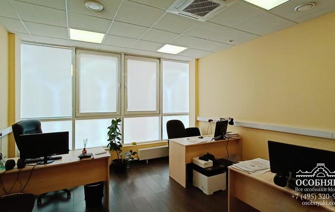 на Мытной улице, 44, площадь 3753 м