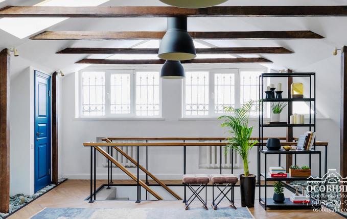 в Армянском переулке, 1/8, площадь 244 м