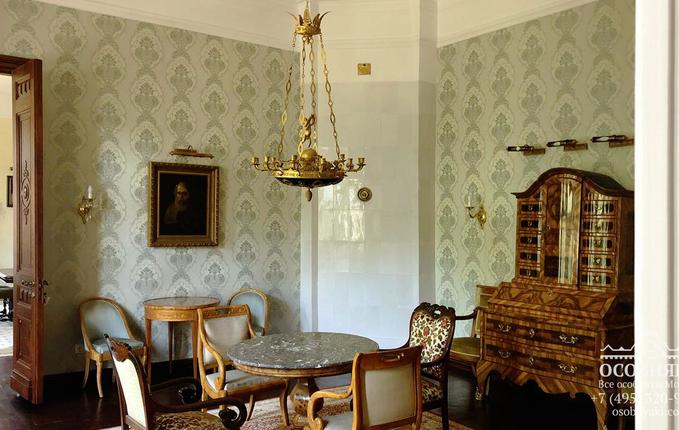 в Талицах, площадь 2136 м