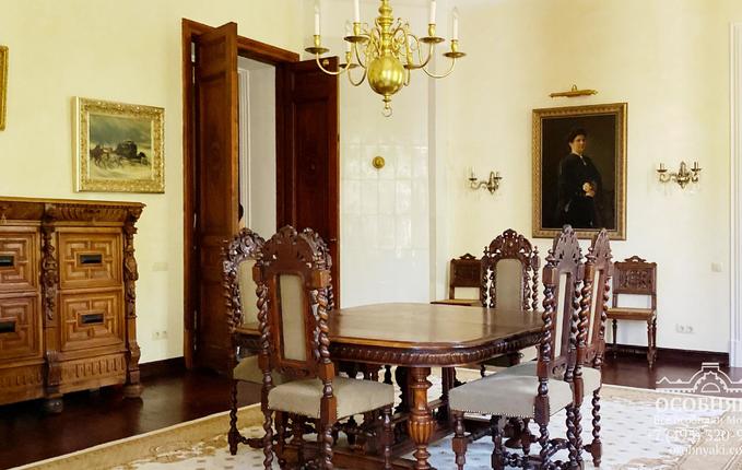 в Талицах, площадь 2136 м