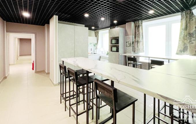 в Канатчиковском проезде, 7, площадь 800 м