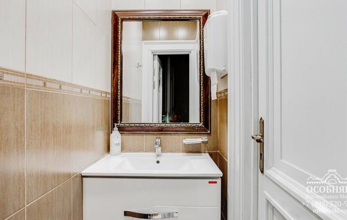 на Тимура Фрунзе, 11с56, площадь 971 м