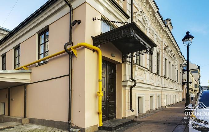 на Малой Никитской, 25, площадь 1050 м