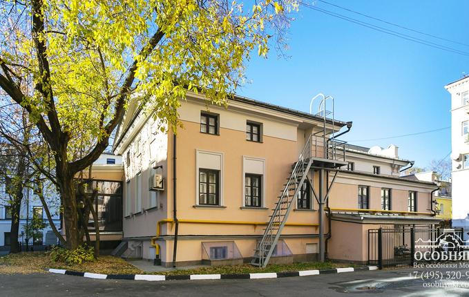 на Малой Никитской, 25, площадь 1050 м