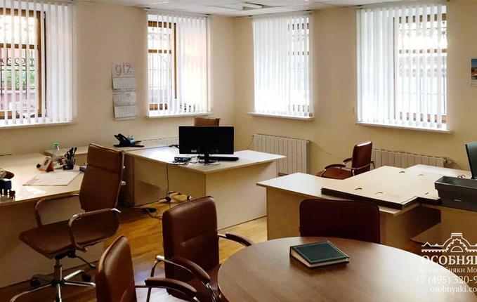 на Николоямской улице, 50с1, площадь 1033 м