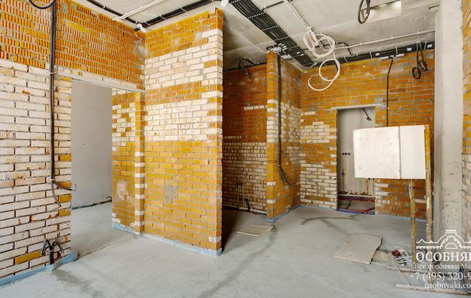 в Воротниковском переулке, 8, площадь 645 м