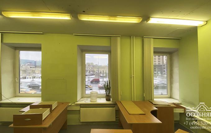 на улице Зацепский Вал, 14, площадь 1900 м