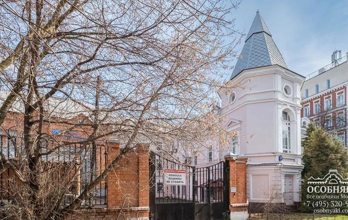 на Трубной, 28, площадь 1162 м