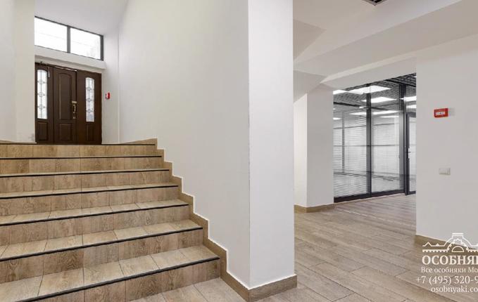 на Спартаковской площади, 14с2, площадь 1020 м