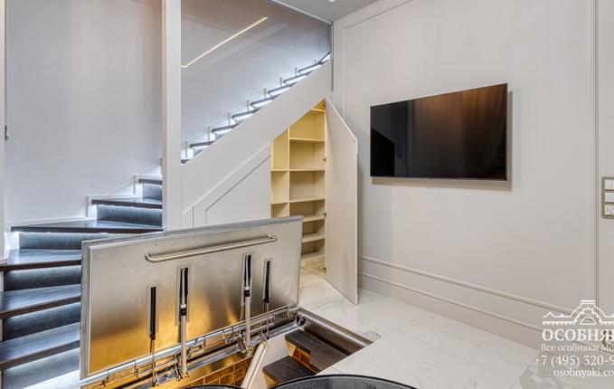 в Романовом, 3, площадь 157 м