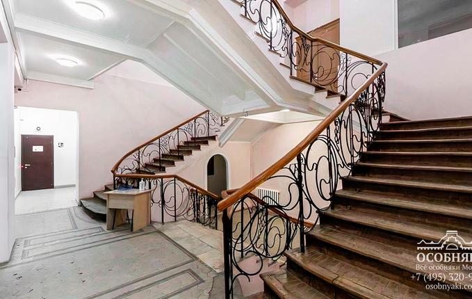 во 2-м Обыденском переулке, 12А, площадь 3100 м