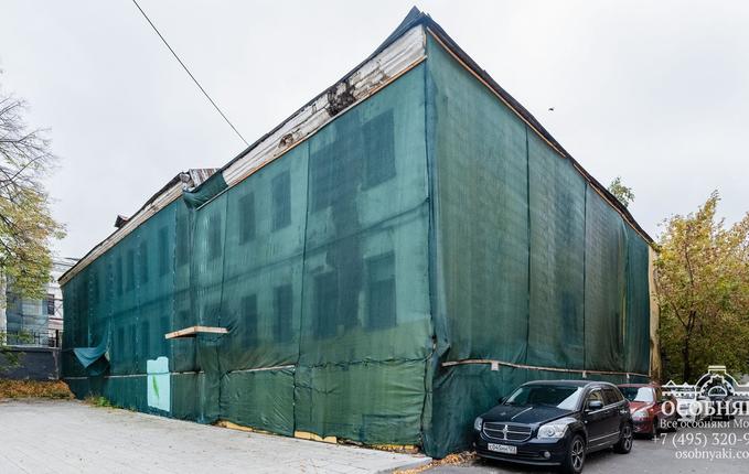 на площади Журавлева, 4, площадь 960 м