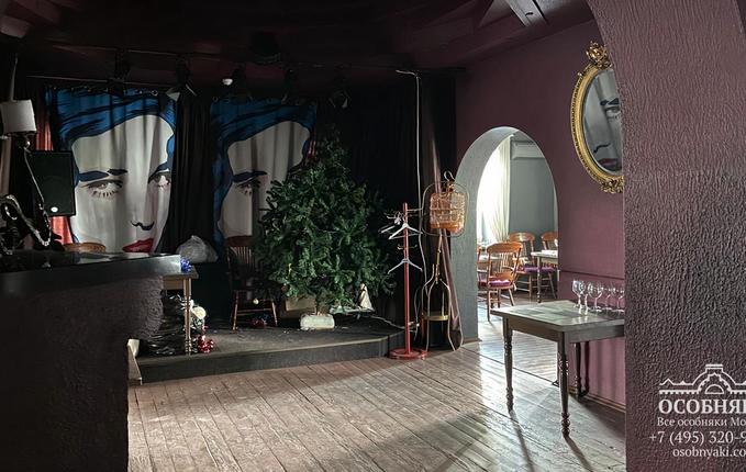 на Хорошевском шоссе, 14, площадь 338 м