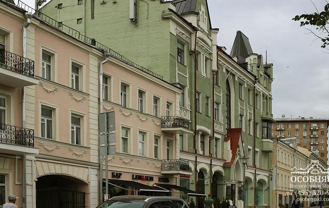 на Садовой-Каретной, 22, площадь 1520 м