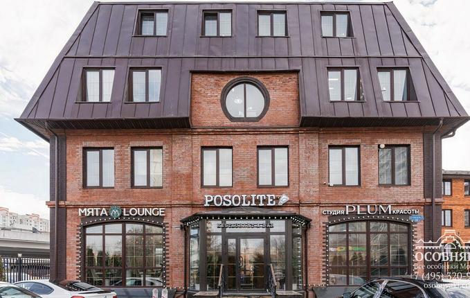 в Духовском переулке, 17, площадь 696 м