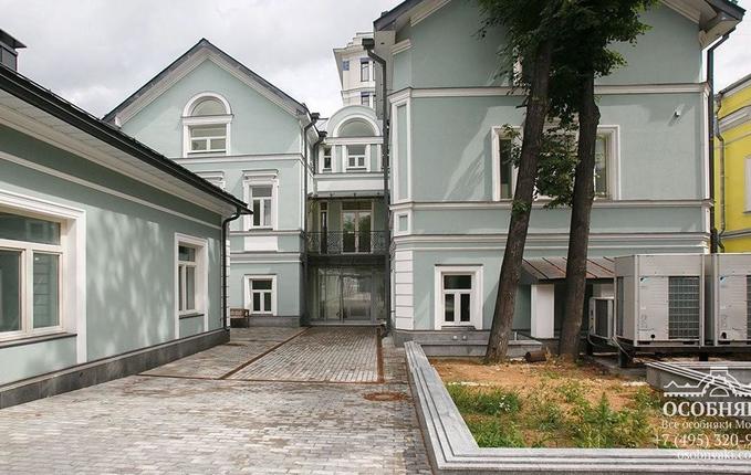 в Трубниковском переулке, 21, площадь 1325 м