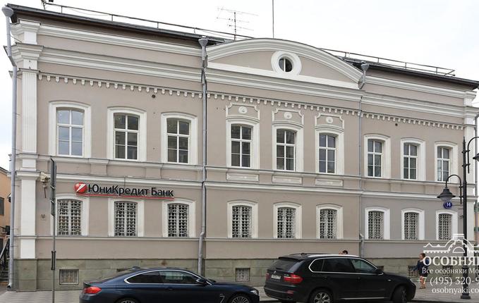 на Пятницкой улице, 14, площадь 1613 м