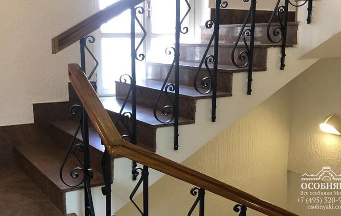 в Большом Сухаревском переулке, 5, площадь 900 м