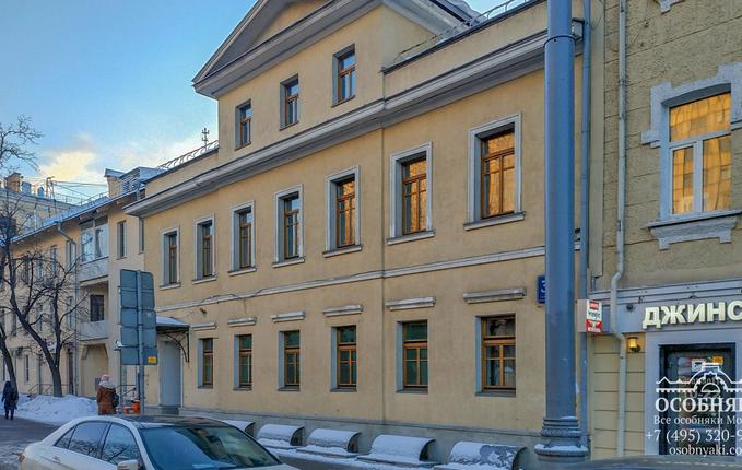 на Большой Серпуховской, 32/2, площадь 779 м