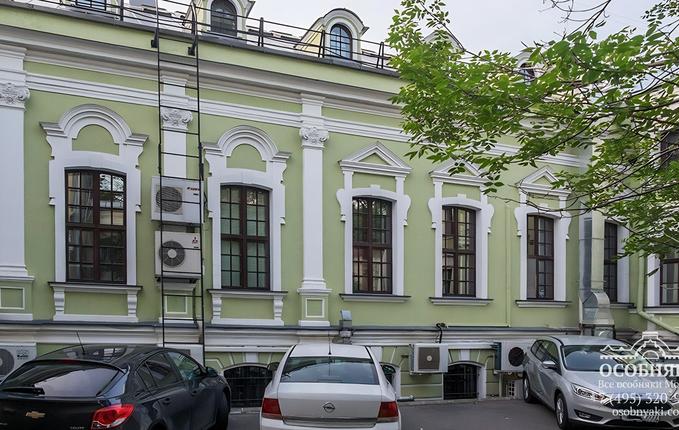 на Мясницкой улице, 44, площадь 1579 м