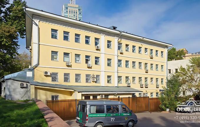 на Каланчёвской улице, 11, площадь 1980 м