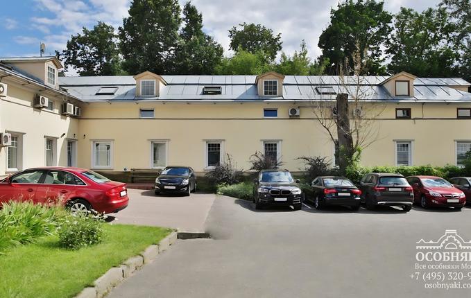 на Гончарной, 12, площадь 717 м