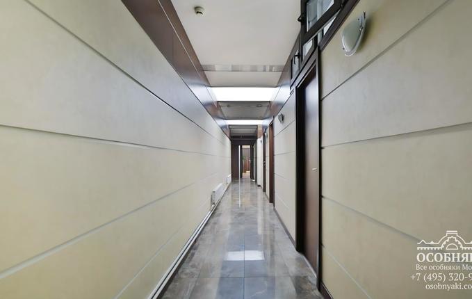 на Гончарной, 12, площадь 717 м