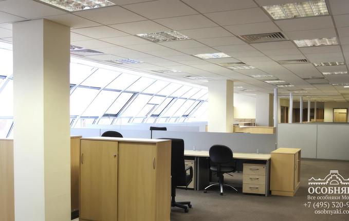 в переулке Коробейников, 1, площадь 2640 м