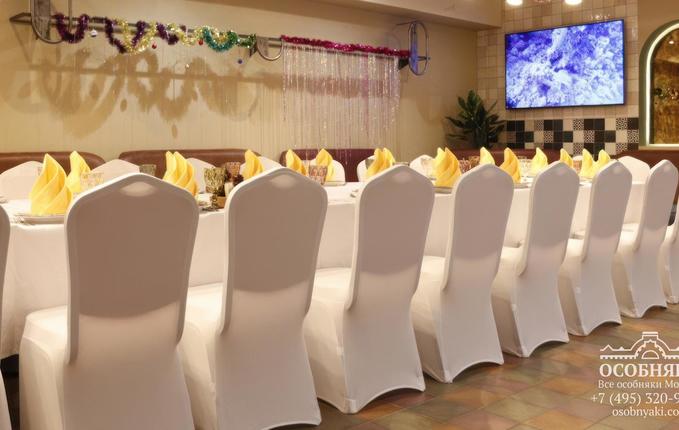 в Каланчёвском тупике, 9, площадь 498 м