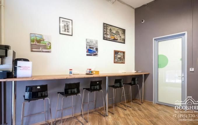 в Нижнем Сусальном переулке, 5, площадь 5130 м