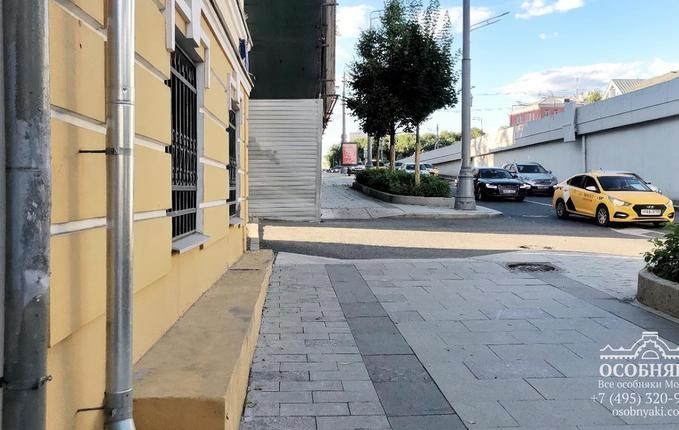 на Земляном Валу, 56, площадь 325 м