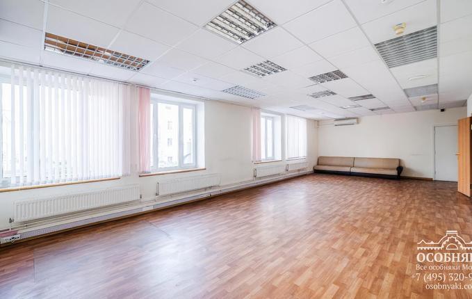 в 3-м Самотечном переулке, 11, площадь 2399 м