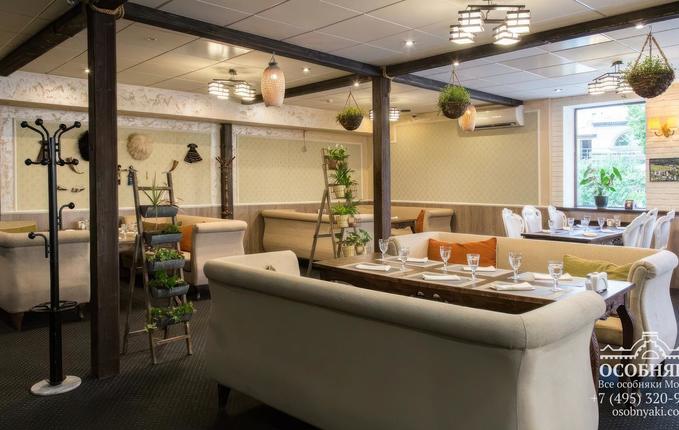 на улице 10-летия Октября, 5, площадь 223 м