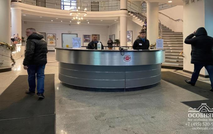 на 2-й Звенигородской, 13с15, площадь 6806 м