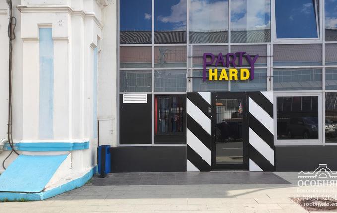 на площади Киевского Вокзала, 2, площадь 722 м