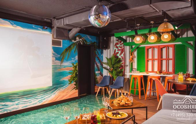 на площади Киевского Вокзала, 2, площадь 722 м