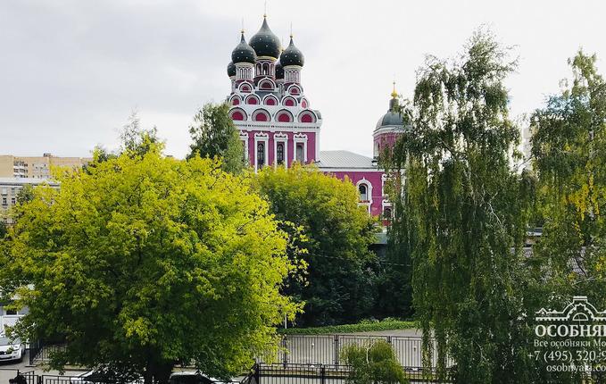 на Ярославской улице, 13, площадь 950 м