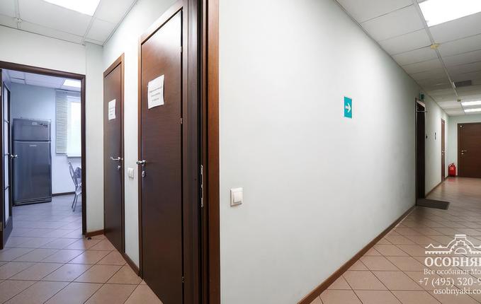 на проспекте Вернадского, 125, площадь 952 м