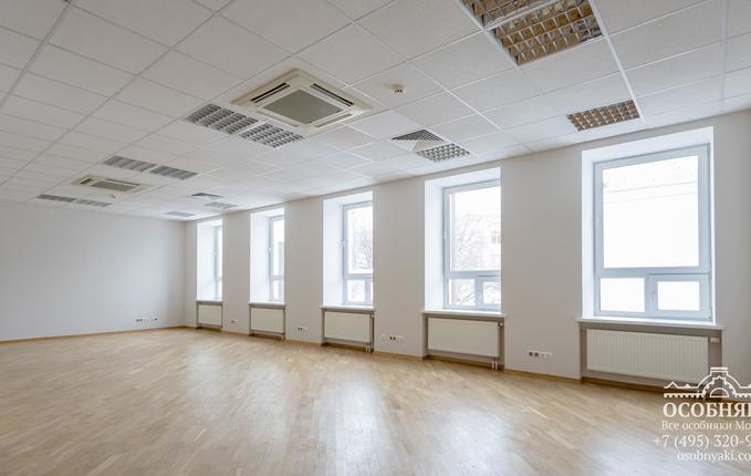 в Скатертном переулке, 14, площадь 1368 м